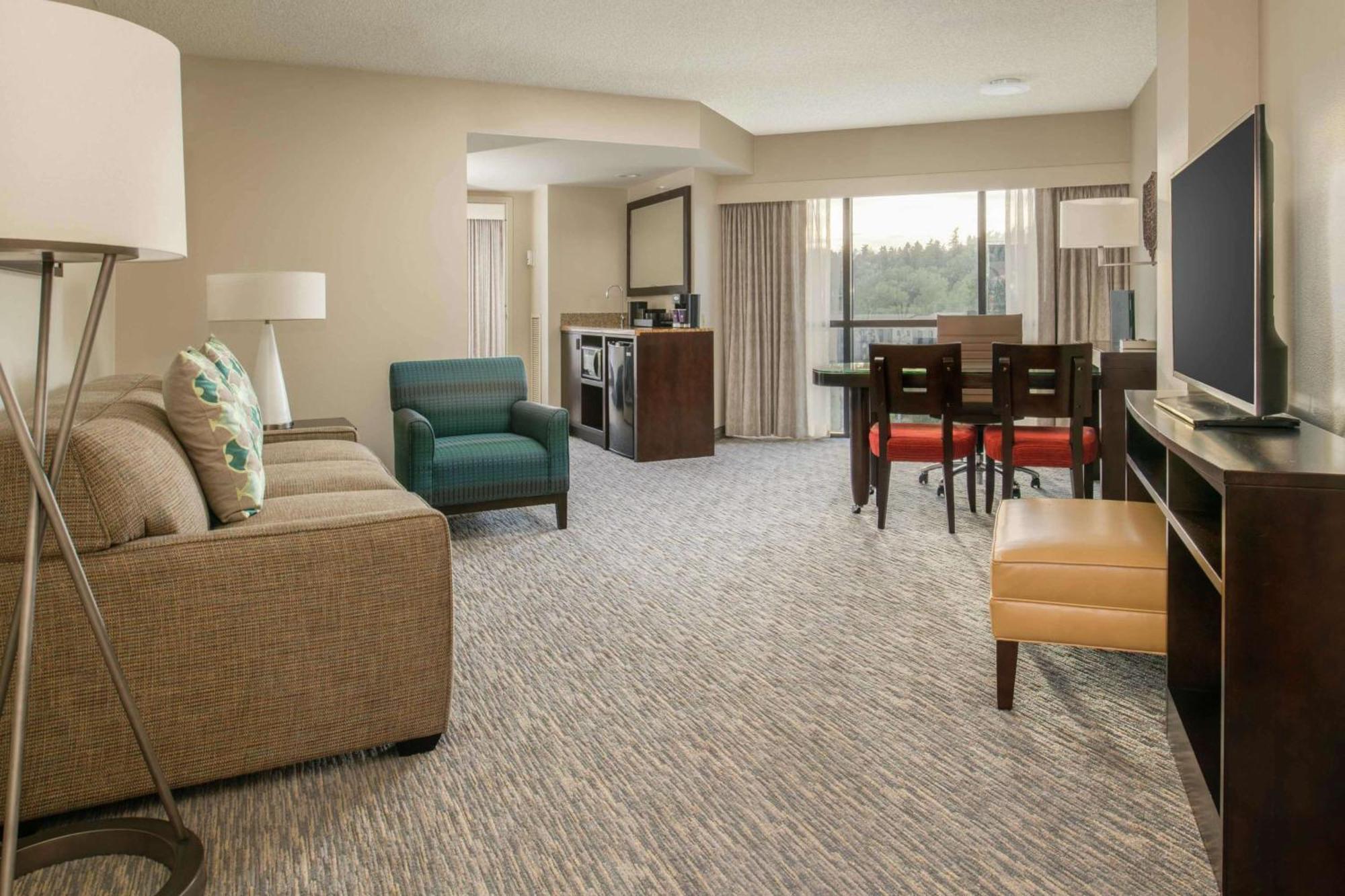 Embassy Suites By Hilton Seattle - Tacoma International Airport Tukwila Kültér fotó