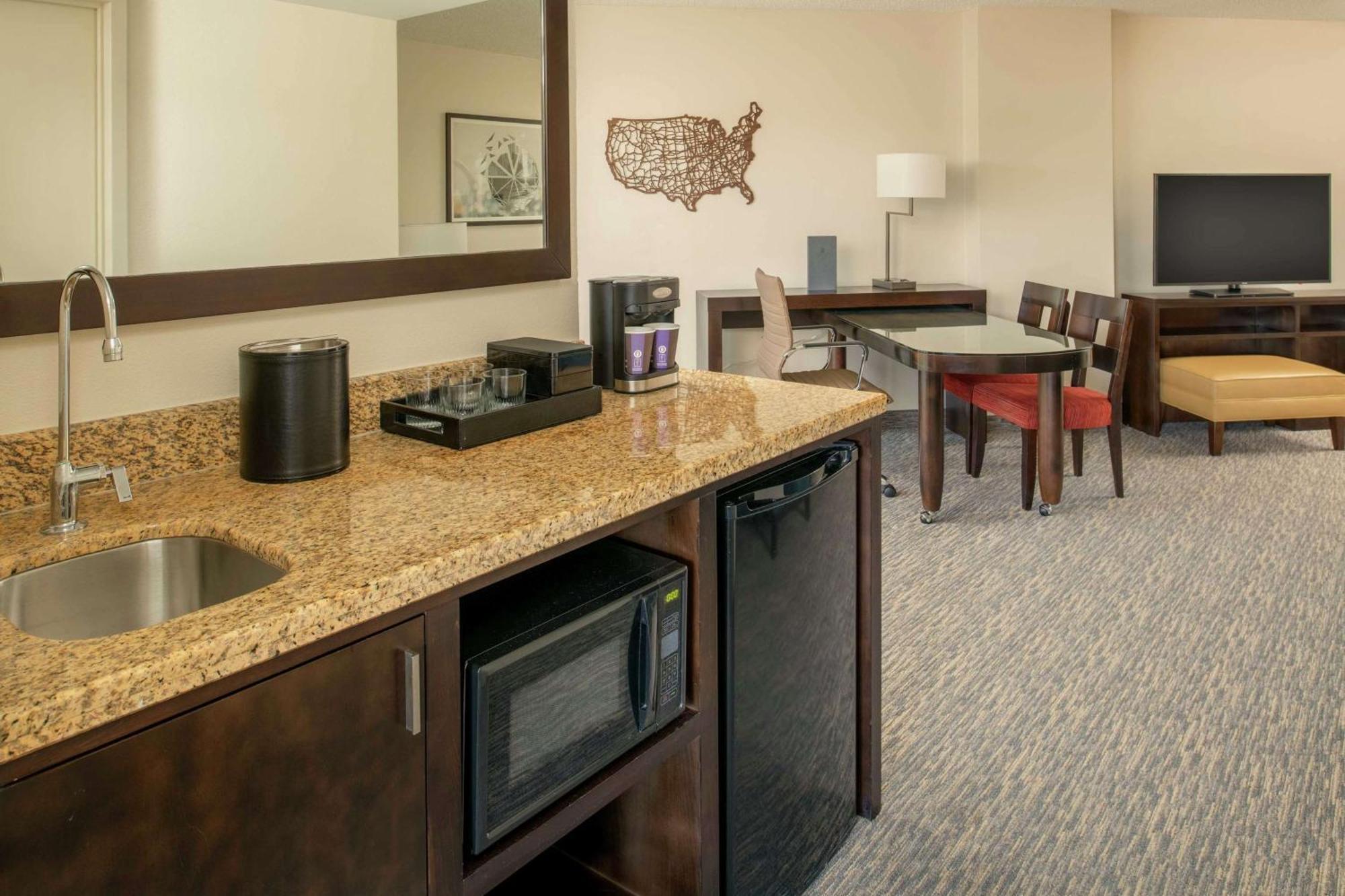 Embassy Suites By Hilton Seattle - Tacoma International Airport Tukwila Kültér fotó