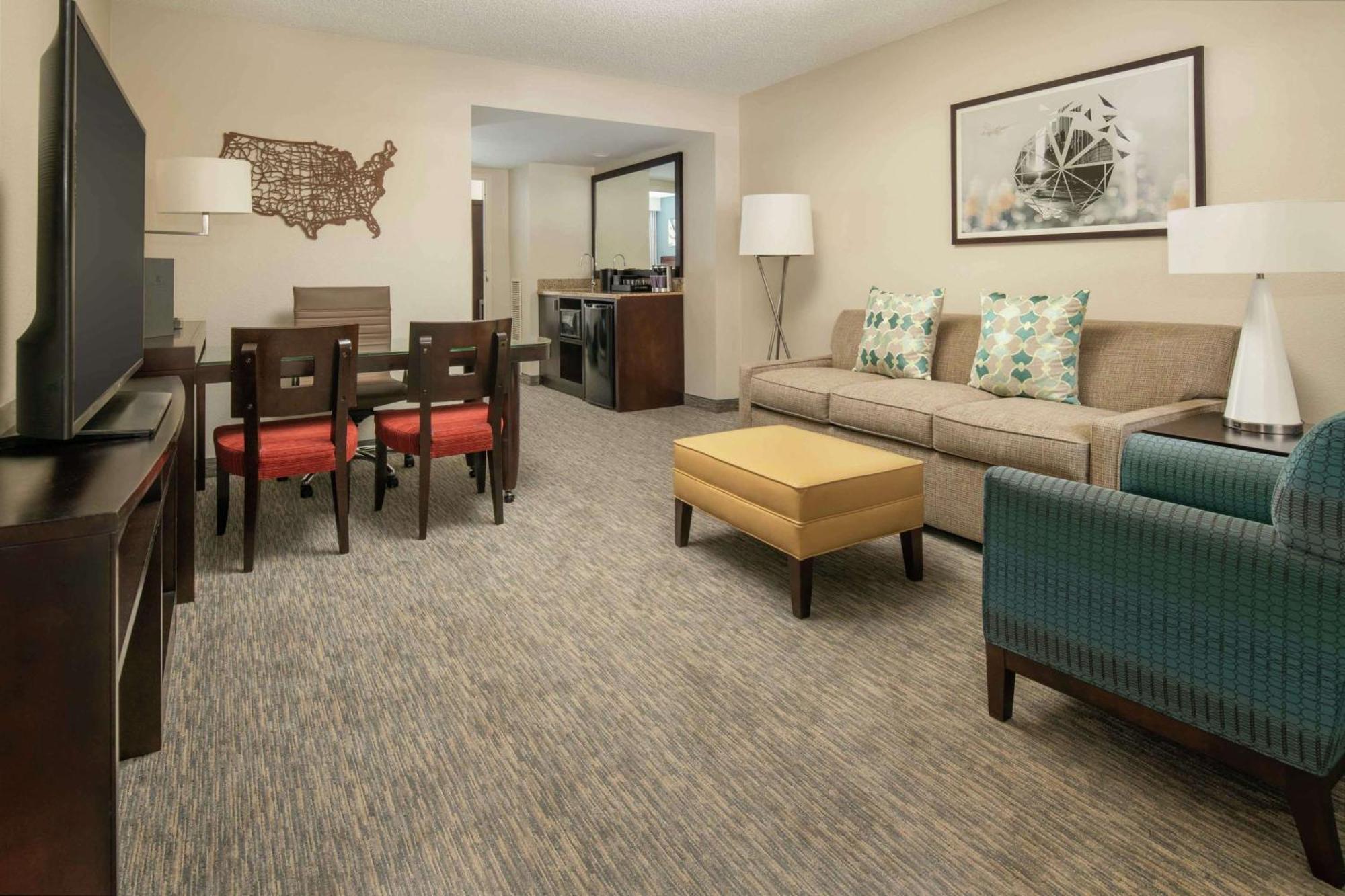 Embassy Suites By Hilton Seattle - Tacoma International Airport Tukwila Kültér fotó